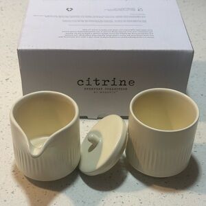 NWT / citrine / ribbed ceramic creamer and sugar jar set / new in box